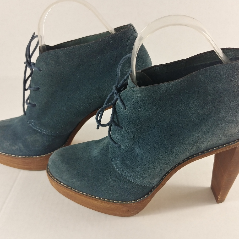 Cole Haan Blue Suede Booties Size 8 1/2 B